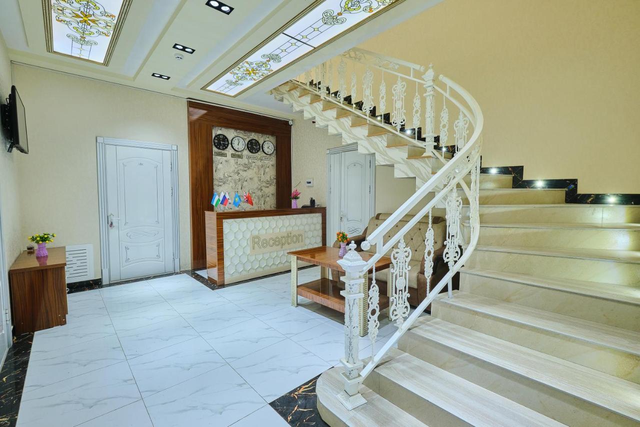 Gunesh Hotel Самарканд Екстериор снимка